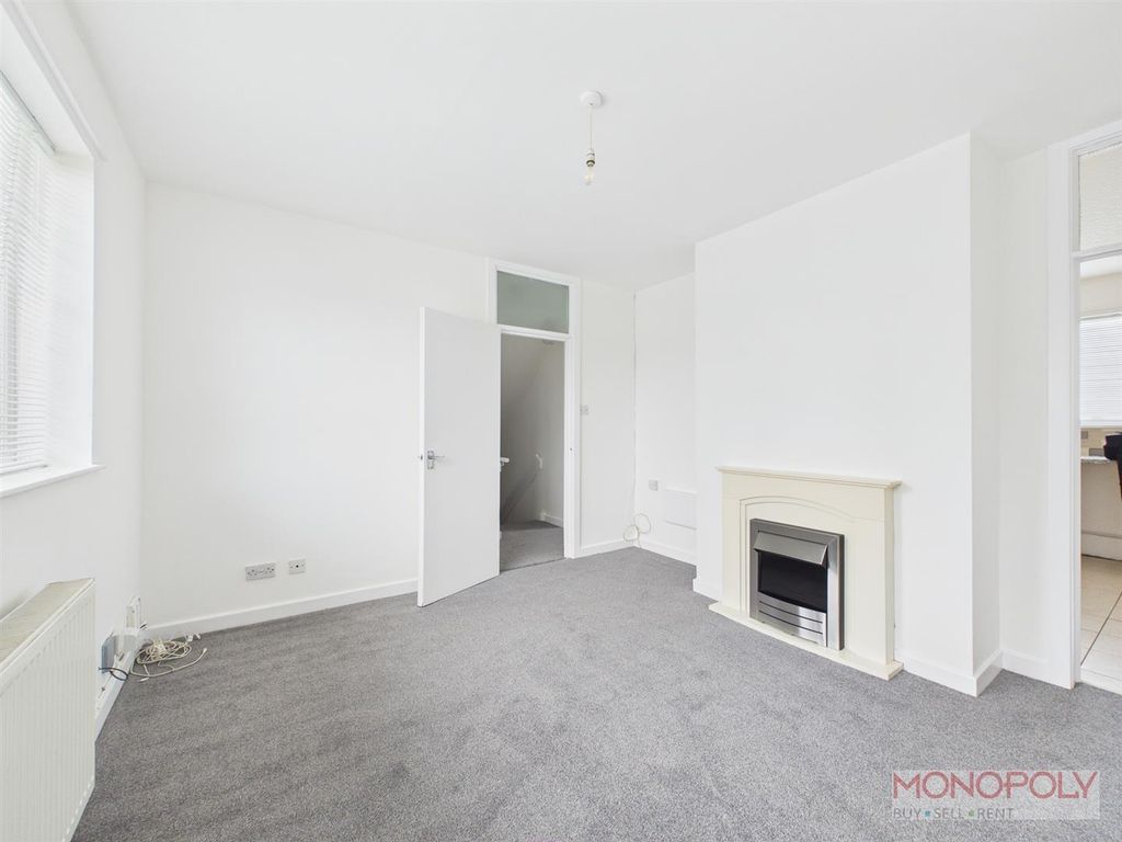 Additional image 4 of 2 bed flat to rentStabler Crescent, Wrexham LL11