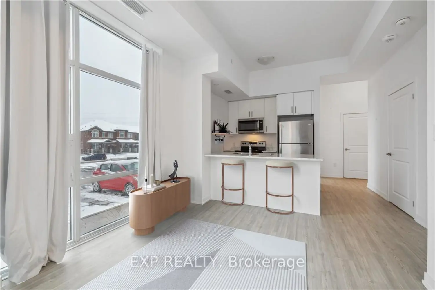 450 Dundas Street 115