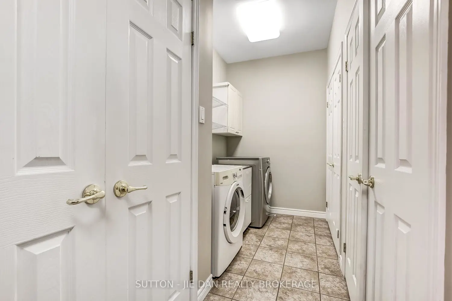 Additional image 11 of 631 Whitehaven Crescent