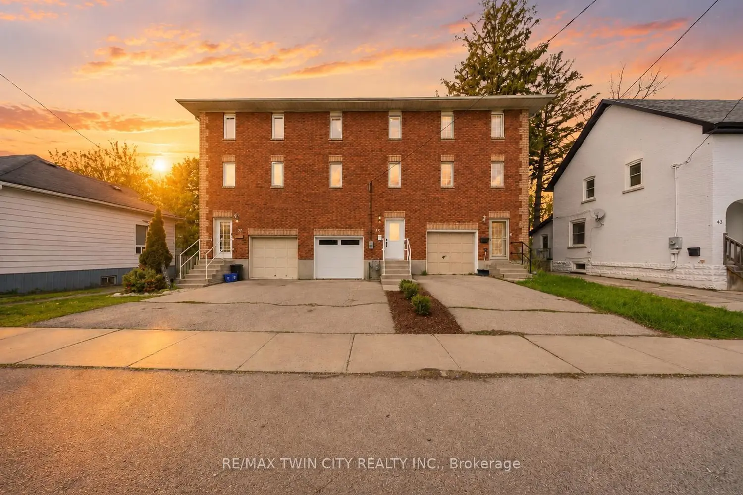 47 Walnut Street