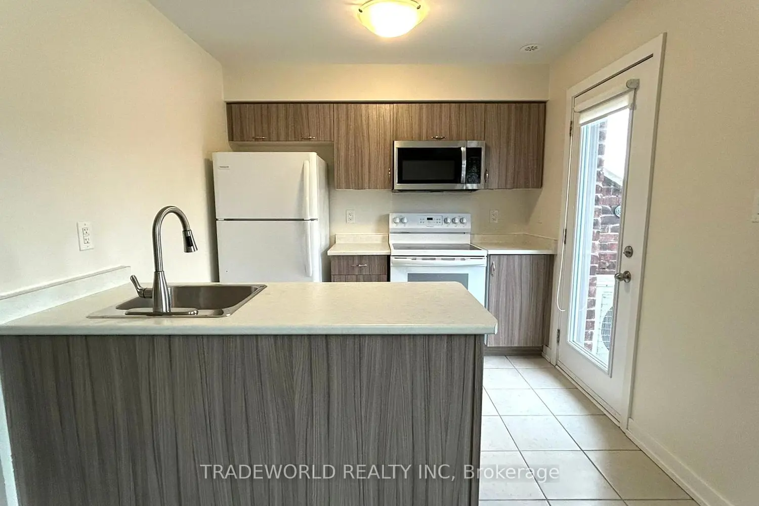 2355 Sheppard Avenue 231 photo 3