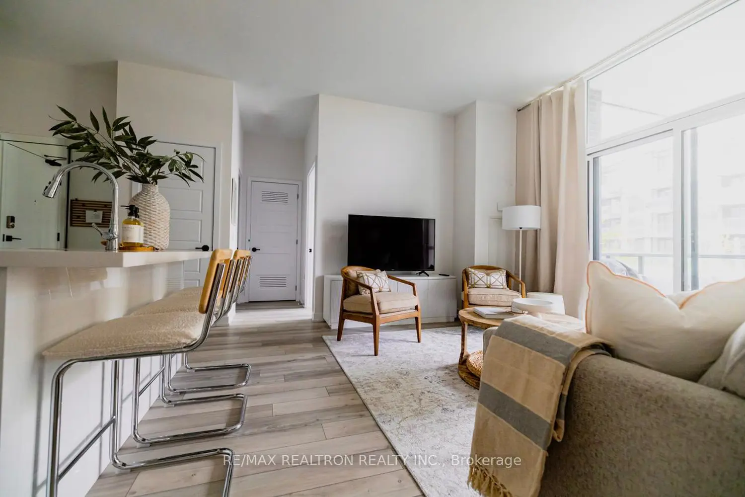 Additional image 12 of 415 Sea Ray Avenue 134