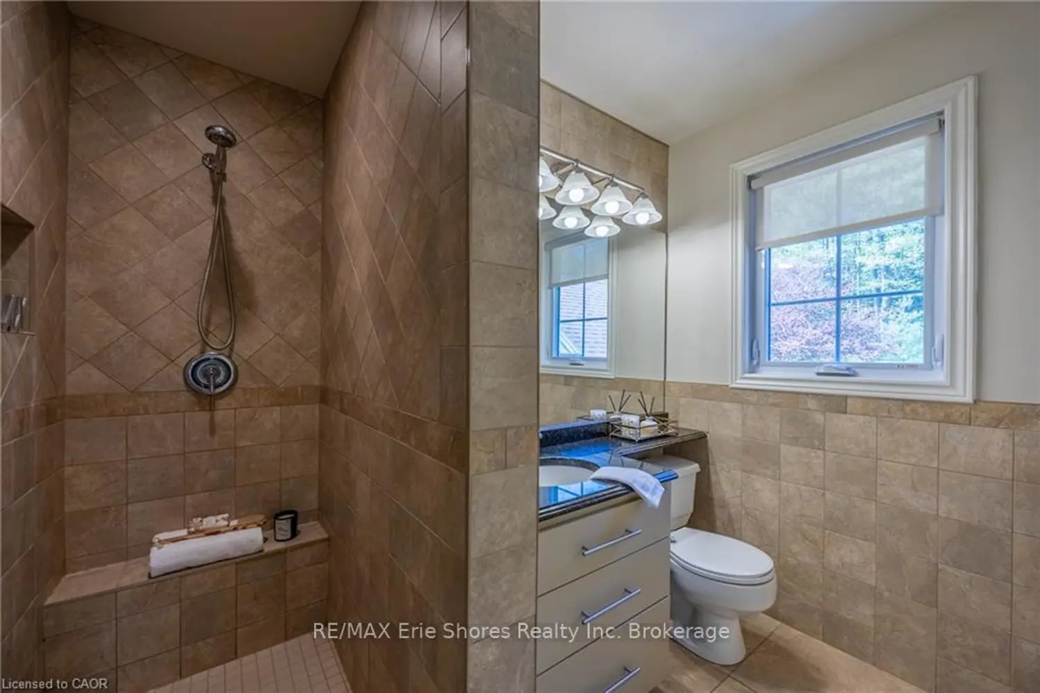 Additional image 7 of 1 Bostwick Crescent