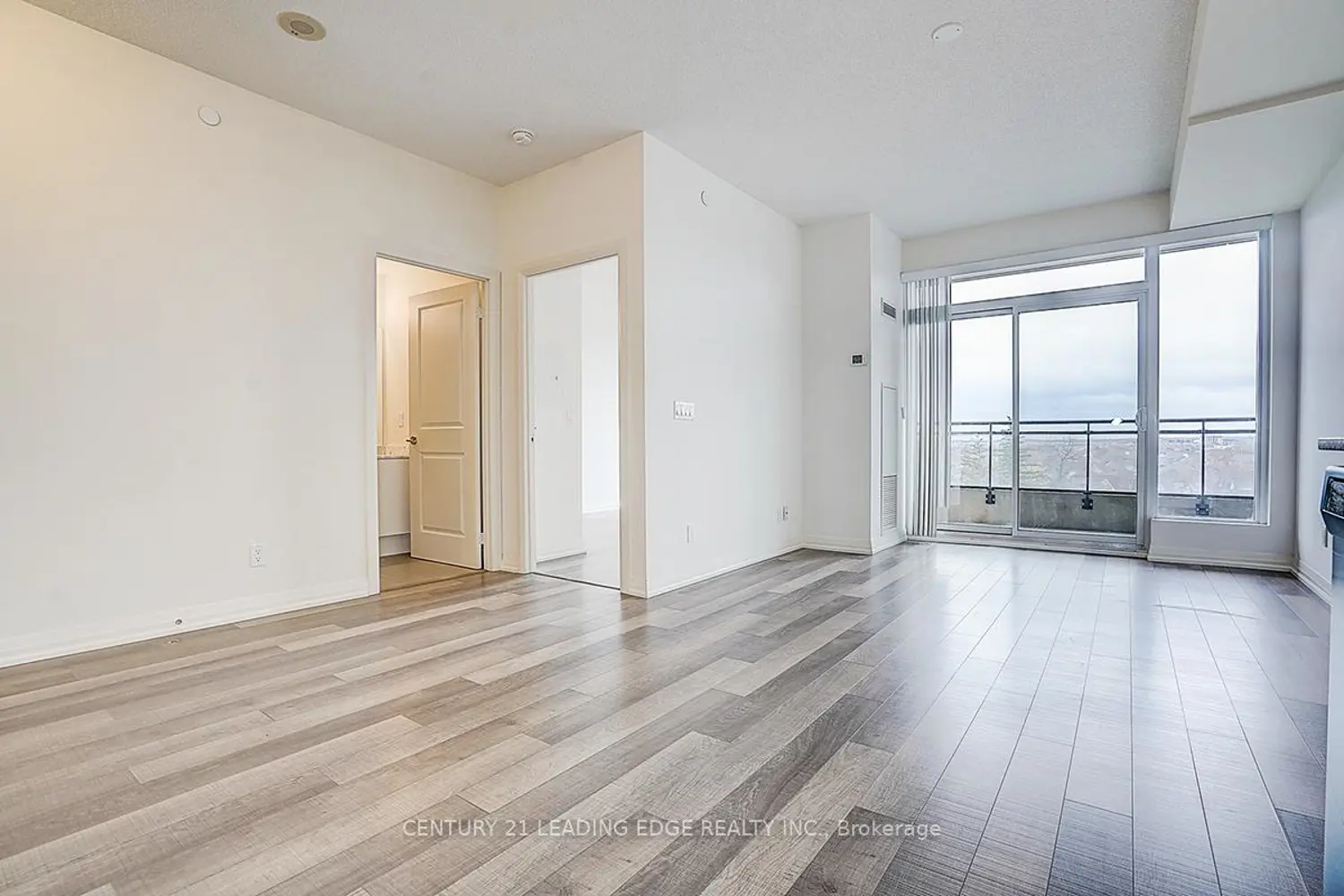 Additional image 6 of 9506 Markham Road 906