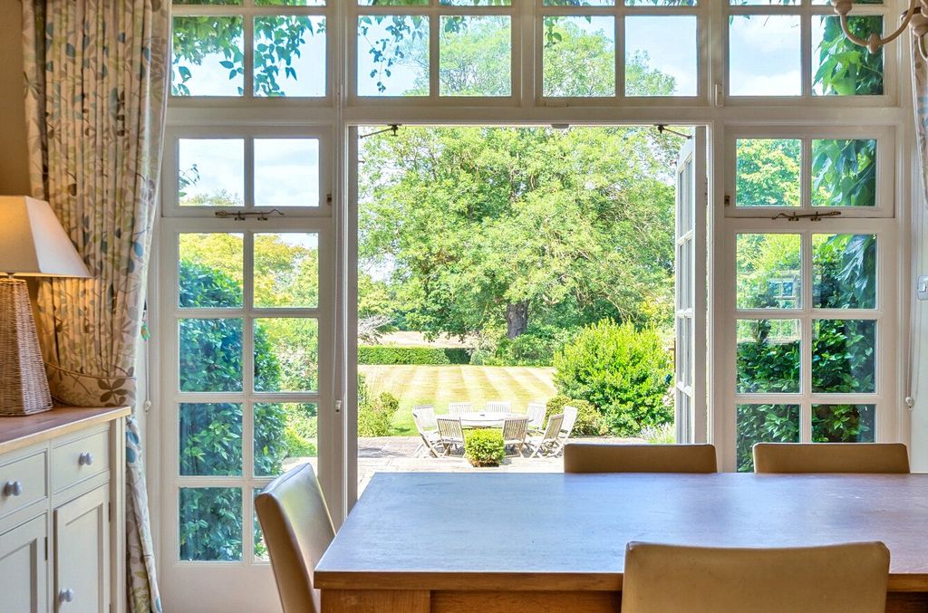 Additional image 6 of 7 bed detached house for saleWilderness Road, Chislehurst BR7