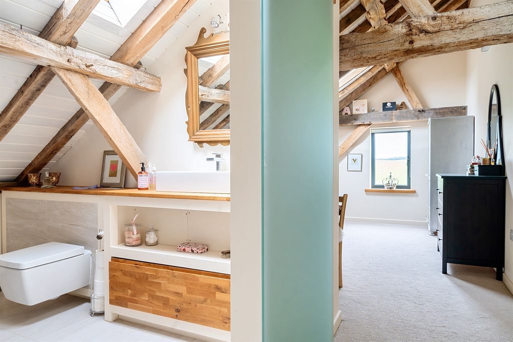 Additional image 15 of 4 bed barn conversion to rentSlatey Barn Langford Farm, Chilgrove Road, Lavant, Chichester, West Sussex PO18