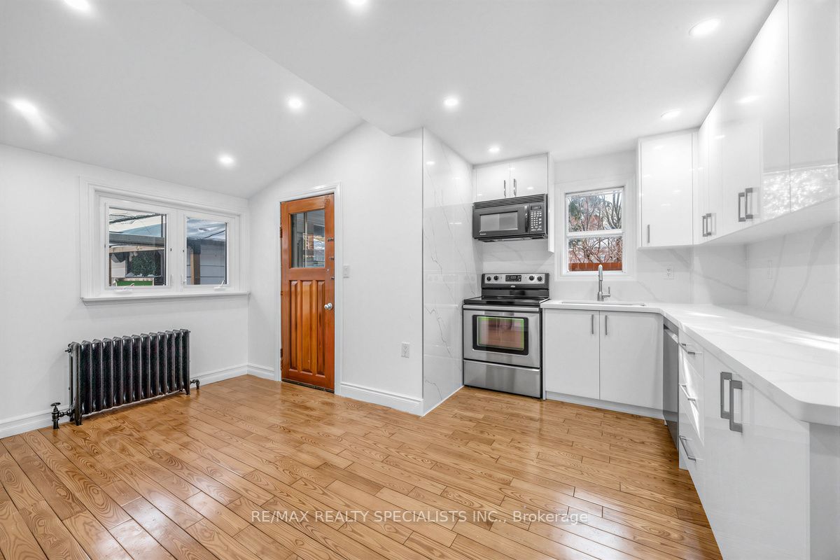 Additional image 3 of Main & 2nd-1035 Briar Hill Avenue, Toronto, ON, M6B 1M6