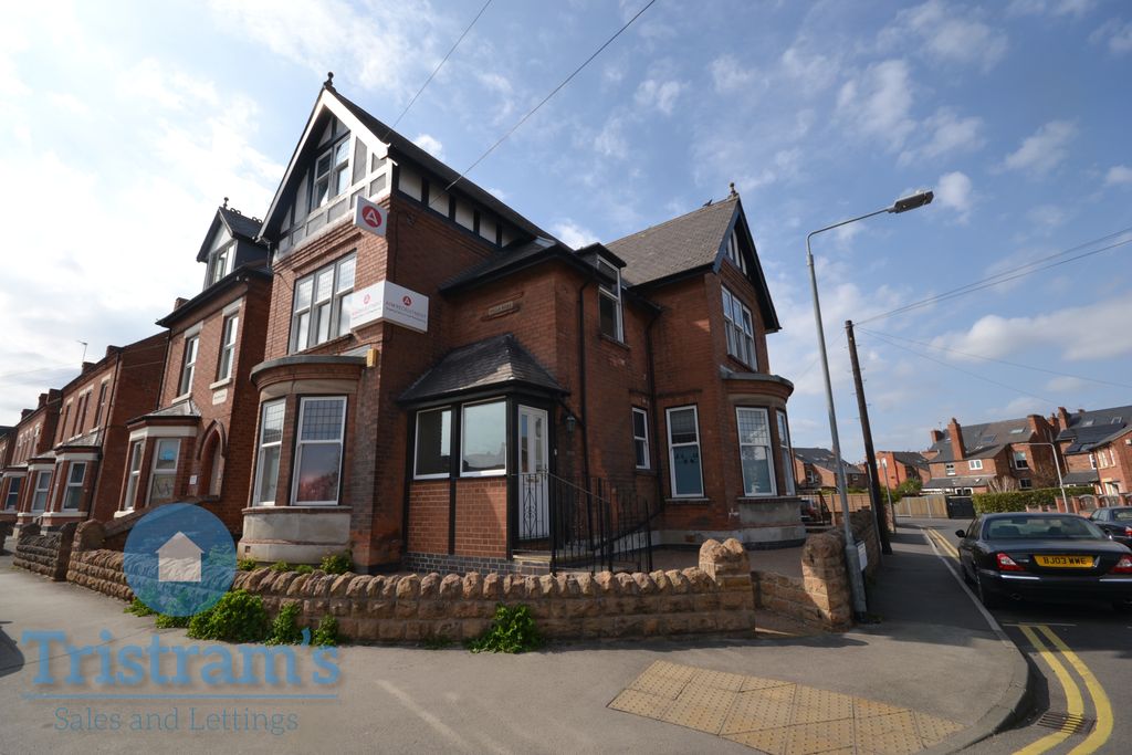 Additional image 2 of 6 bed shared accommodation to rentRectory Road, West Bridgford NG2