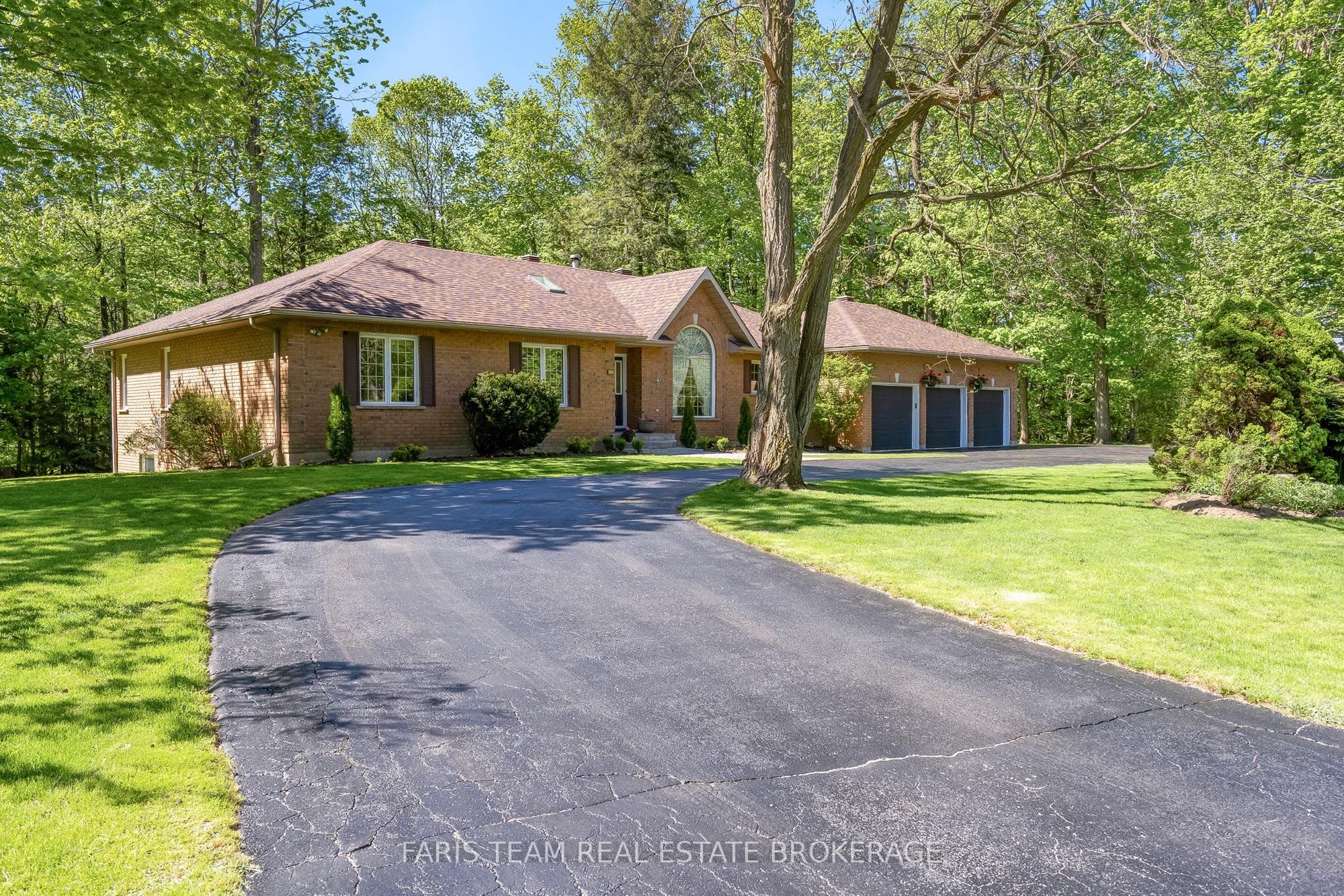 Additional image 2 of 2088 Wilkinson Street, Innisfil, ON, L9S 1X3