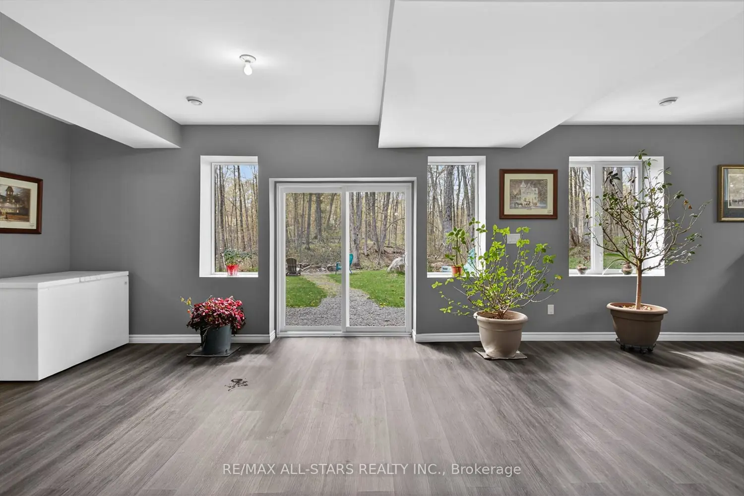 Additional image 10 of 81 Lakeland Avenue