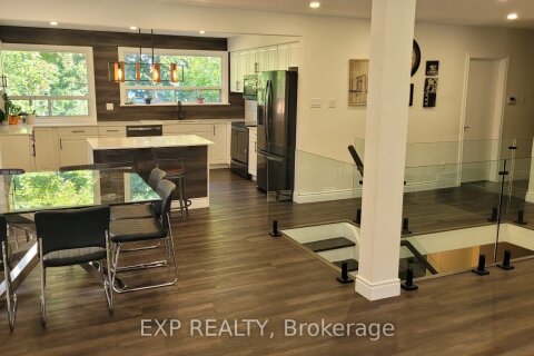 Additional image 9 of 52 Lloydminster Crescent, Toronto, ON, M2M 2S1