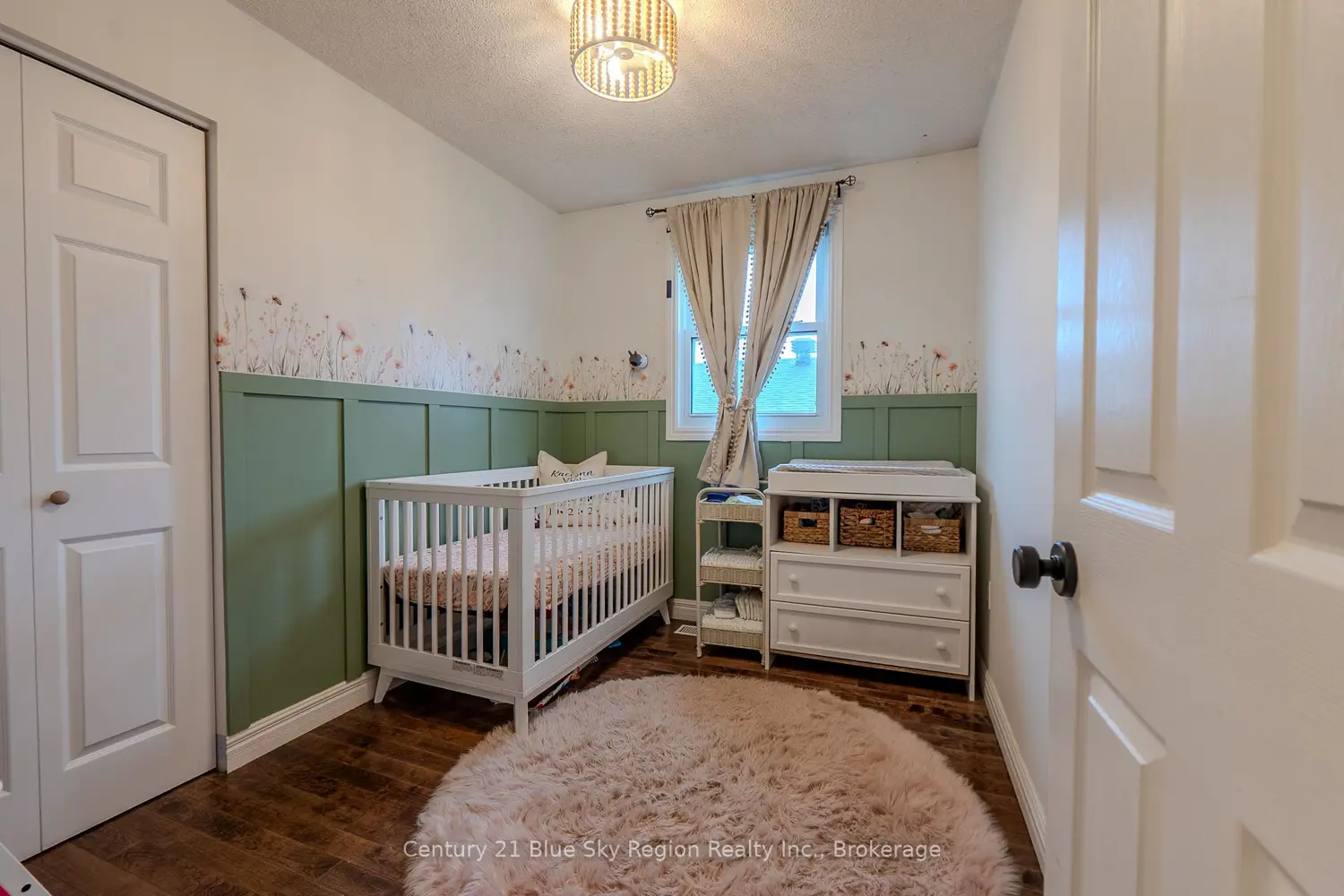 Additional image 10 of 34 Belleview Crescent