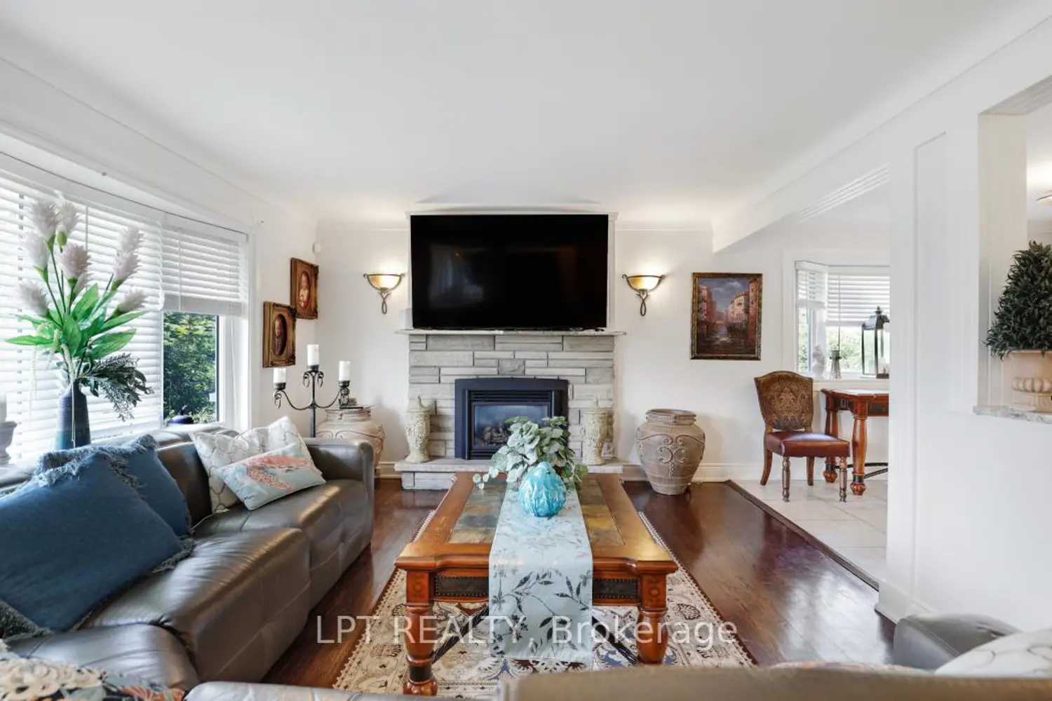 1773 St Barbara Street photo 4