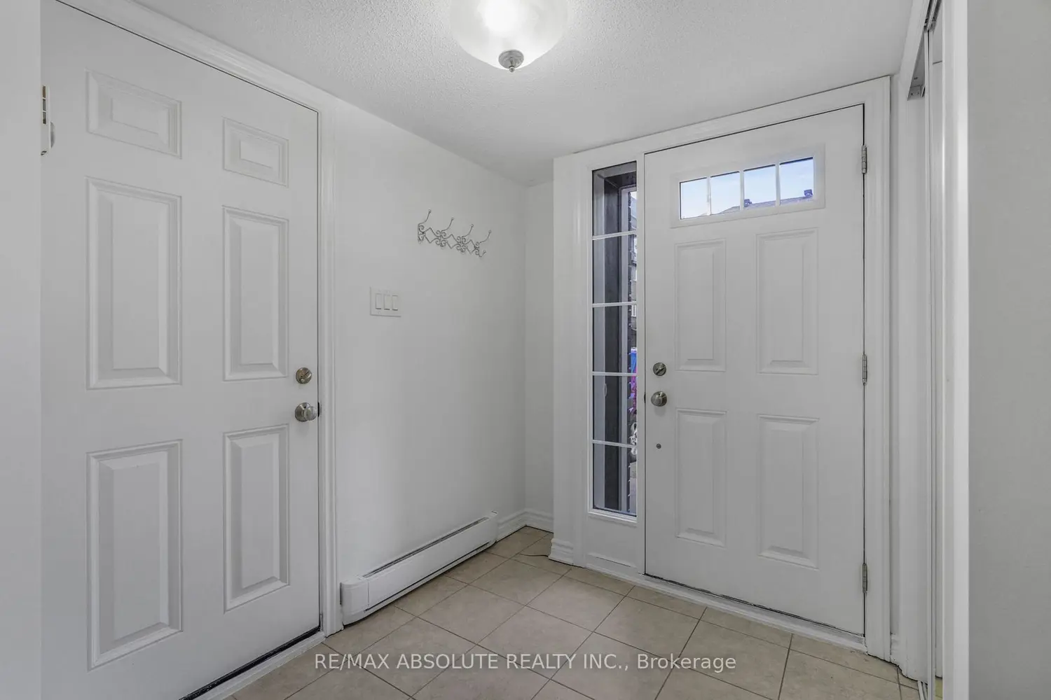 121 Helenium Lane photo 3
