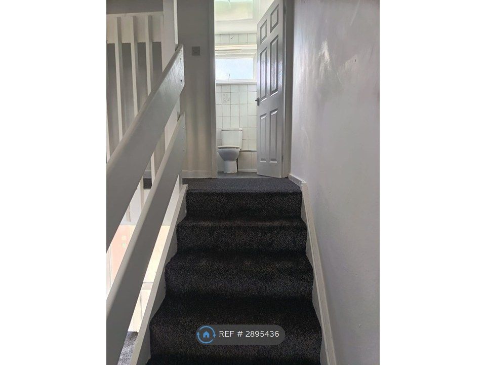 Additional image 10 of 3 bed end terrace house to rentKilbowie Road, Glasgow G67