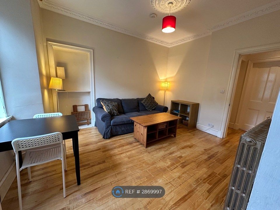 Additional image 2 of 2 bed flat to rentPark Lane, Stirling FK8