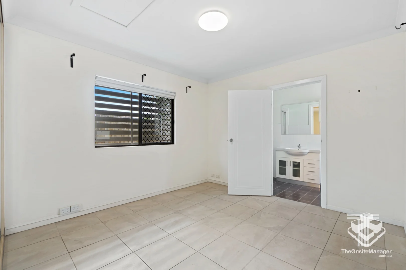 Additional image 21 of Carindale QLD 4152