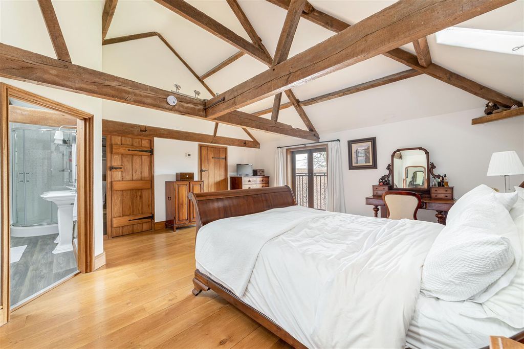 Additional image 11 of 5 bed barn conversion to rentHall Road, Welborne, Dereham NR20