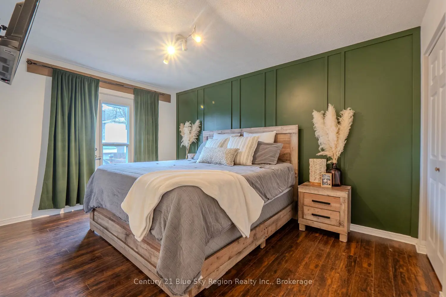 Additional image 9 of 34 Belleview Crescent
