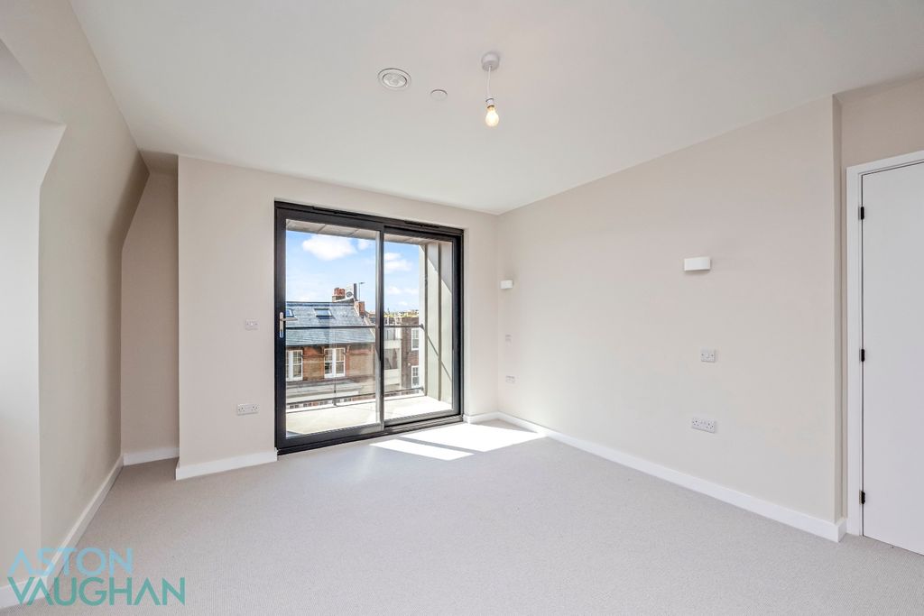 Additional image 34 of 3 bed flat for salePenthouse, Apartment 9, Botanica House, Hove BN3
