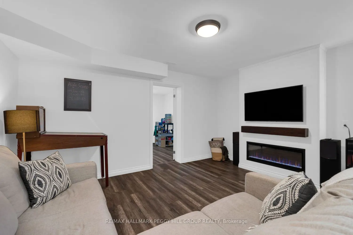 Additional image 11 of 74 Melrose Avenue