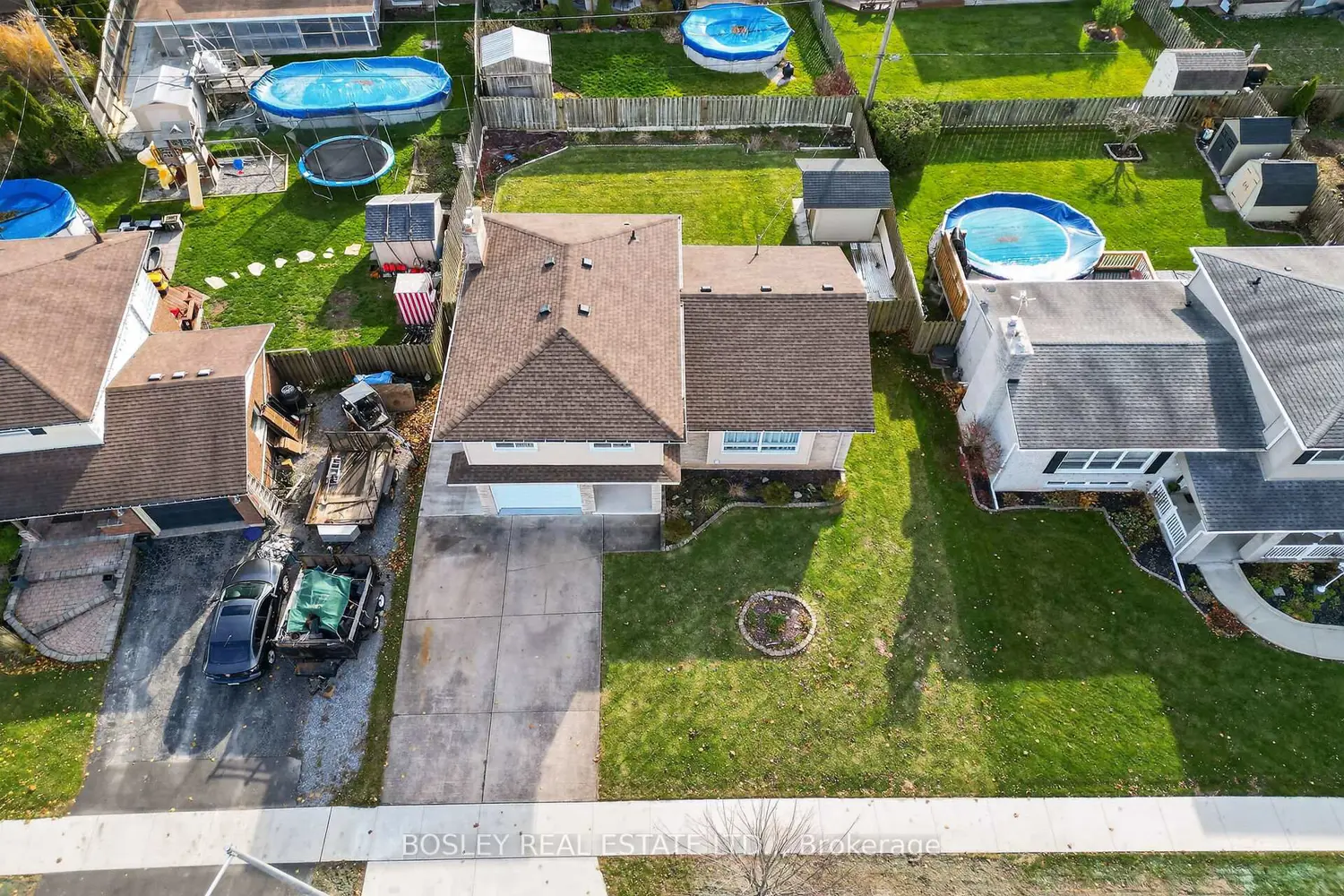 Additional image 14 of 3260 Harleyford Crescent