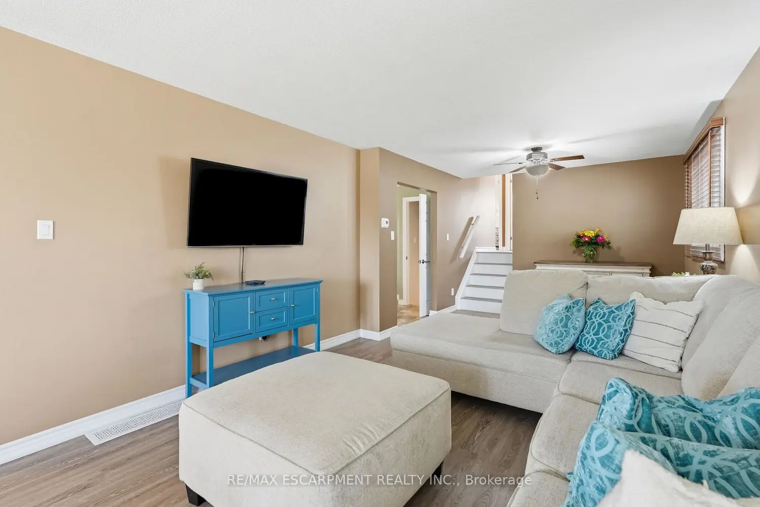 Additional image 5 of 300 Eaglewood Drive