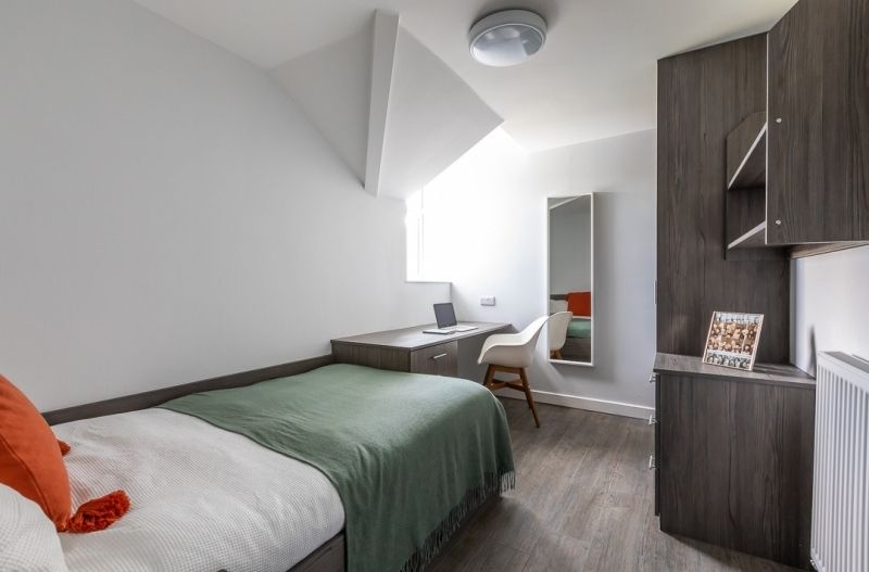 Additional image 2 of 4 bed shared accommodation to rentHyde Park Road, Hyde Park, Leeds LS6