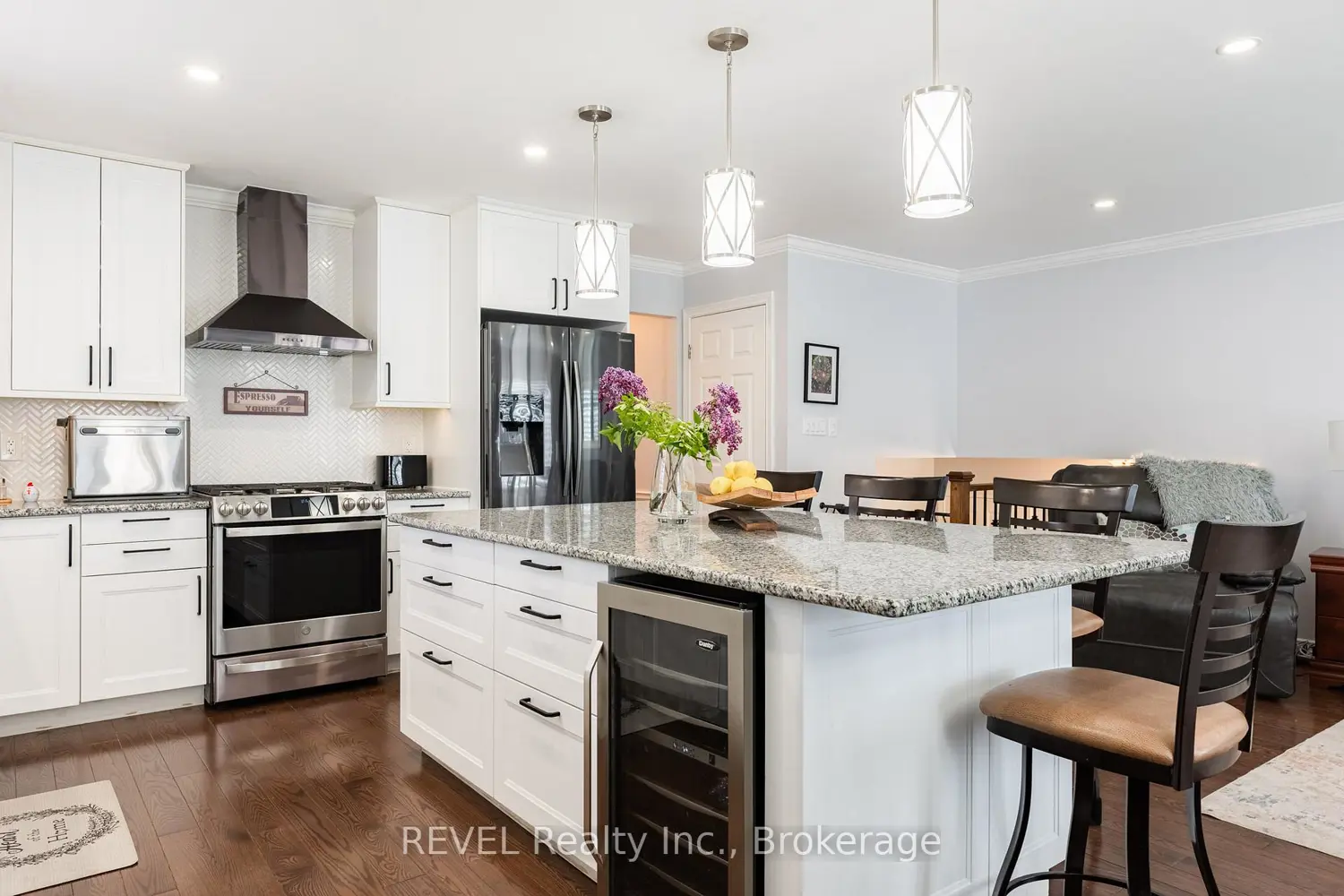 Additional image 2 of 9 Amberwood Court