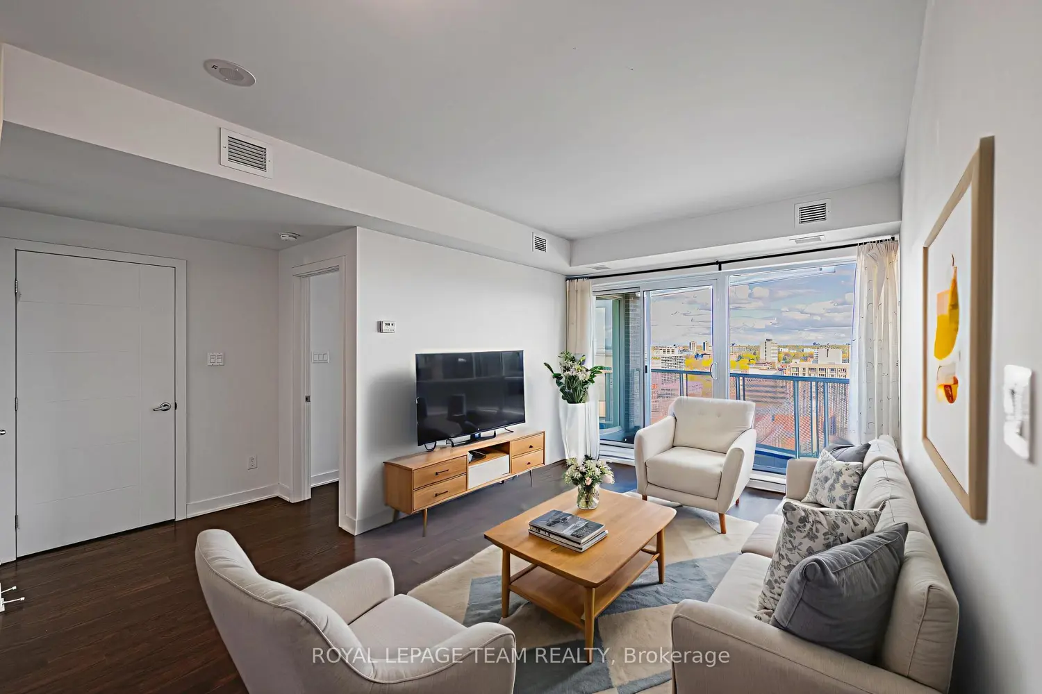 Additional image 5 of 40 Nepean Street 1306