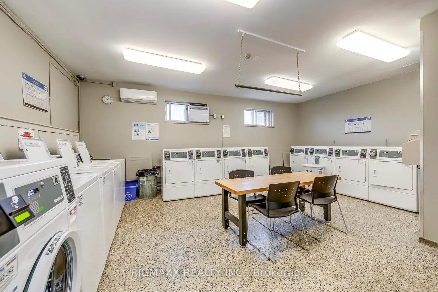 Additional image 19 of 1660 Bloor Street 801
