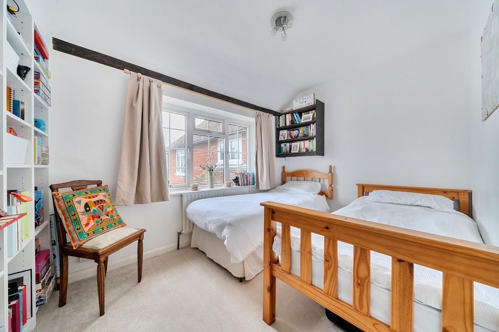 Additional image 18 of 5 bed detached house for saleUpper Vicarage Road, Kennington TN24