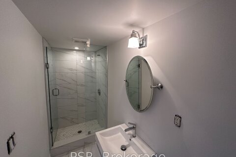 Additional image 8 of Lower-25 Coulson Avenue, Toronto, ON, M4V 1Y3