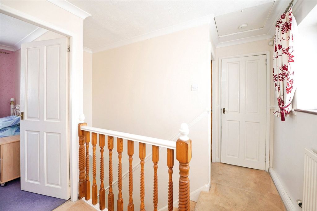 Additional image 8 of 3 bed semi-detached house for saleRenown Close, Romford RM7
