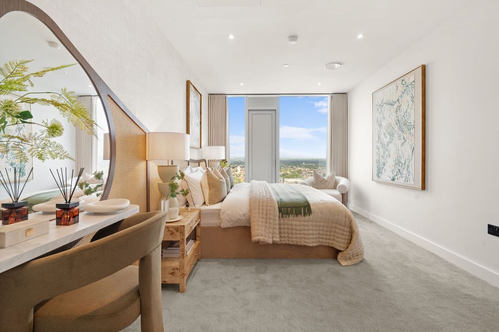 Additional image 19 of 3 bed flat for saleThe Buckley Penthouse, Bankside Boulevard, Colliers Yard, Manchester M3