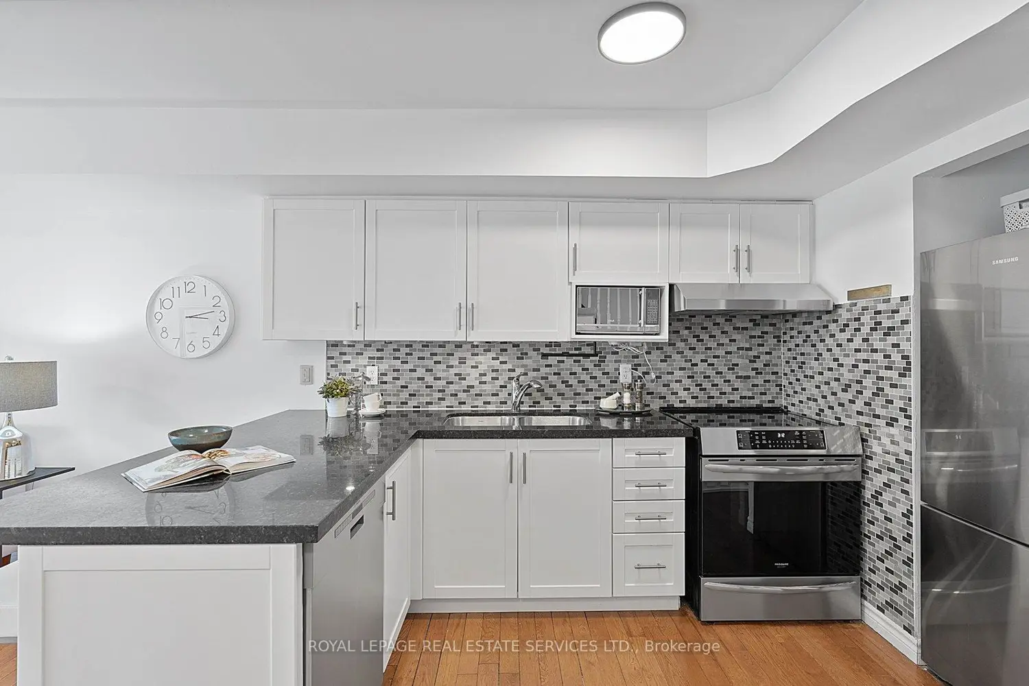 Additional image 4 of 262 St. Helens Avenue 207