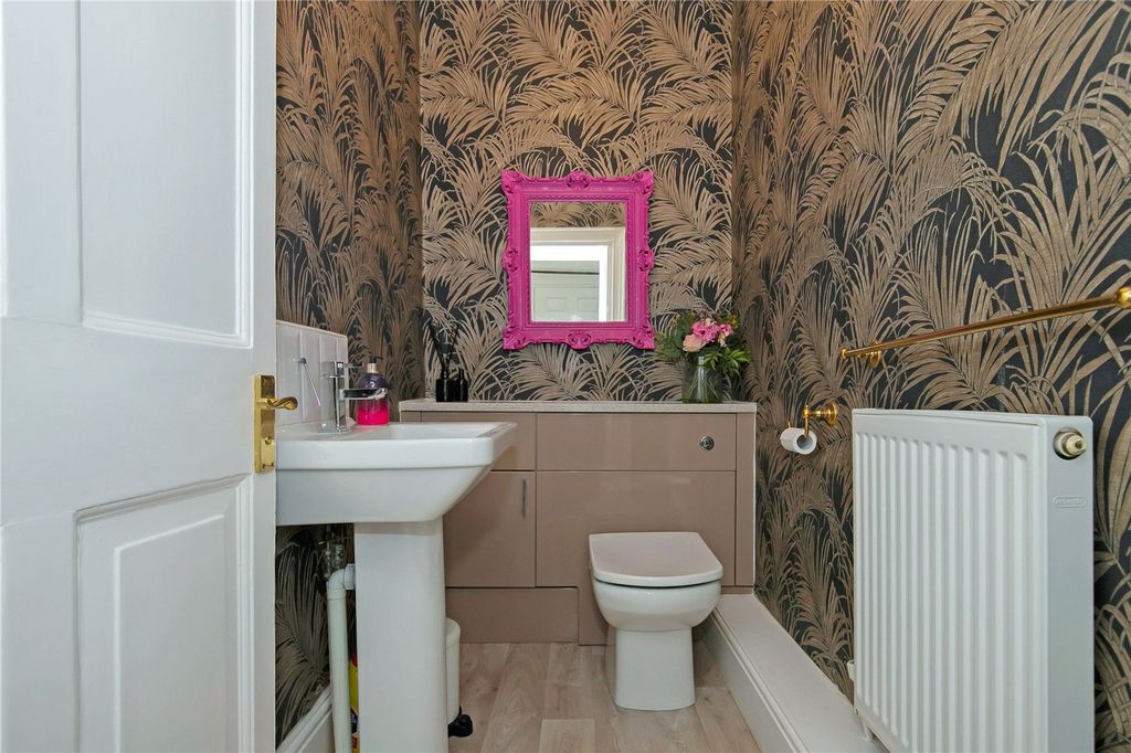 Additional image 12 of 3 bed flat for saleWindsor Terrace, Clifton, Bristol BS8