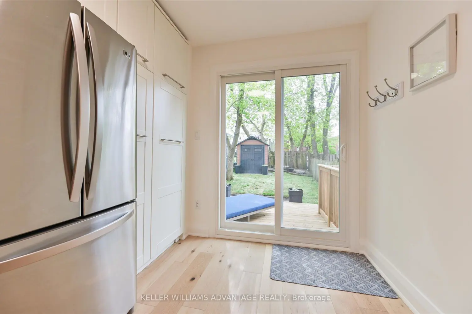 294 Cedarvale Avenue photo 4