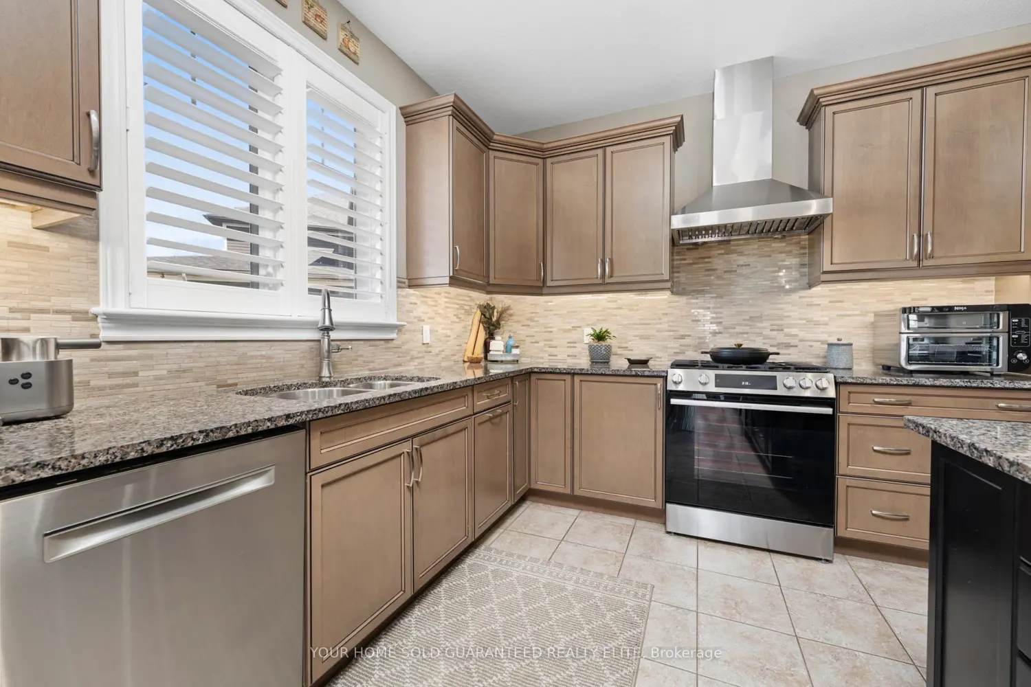 Additional image 4 of 53 Anastasia Boulevard