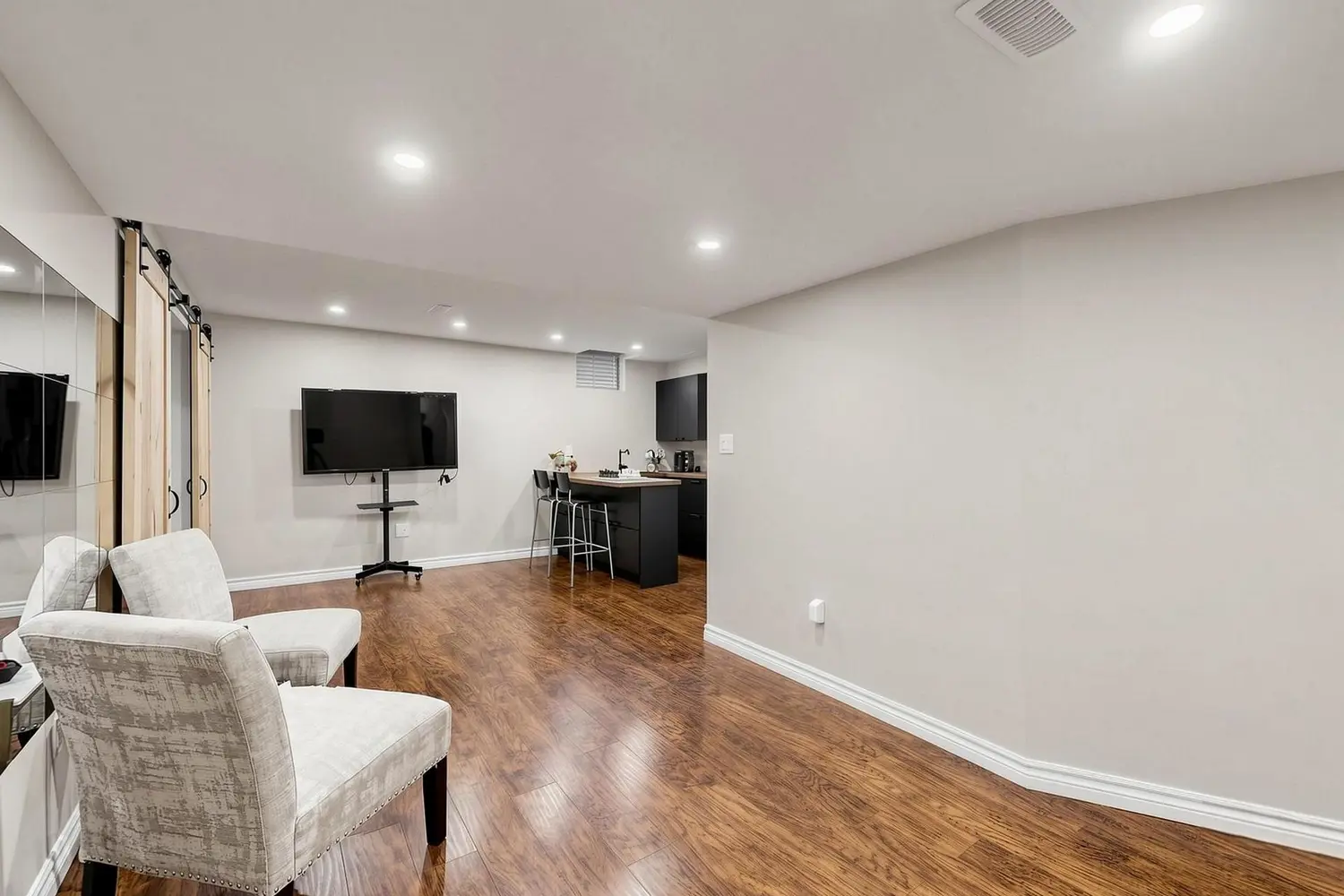 Additional image 12 of 1158 Atkins Drive