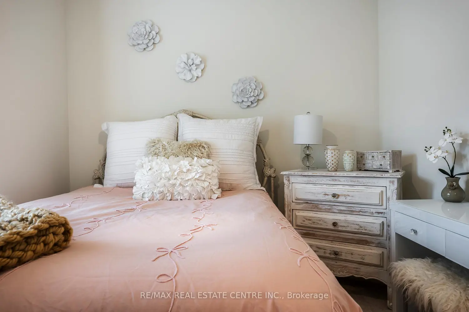 Additional image 8 of 106 Adventura Road