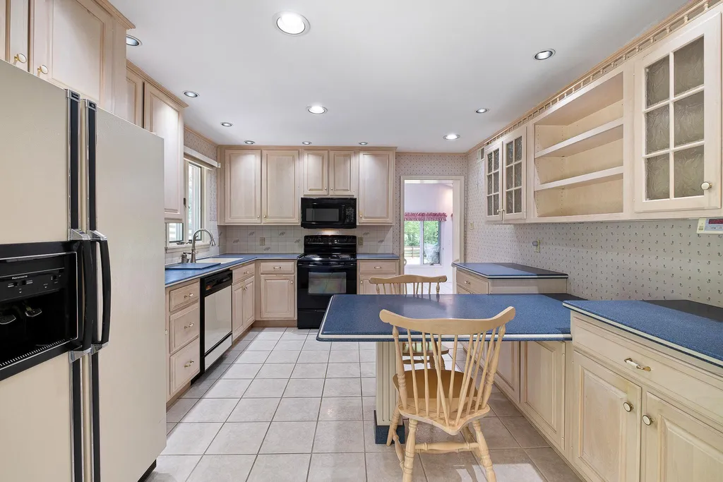 Additional image 13 of 300 Suffolk Drive, Bear, DE 19701