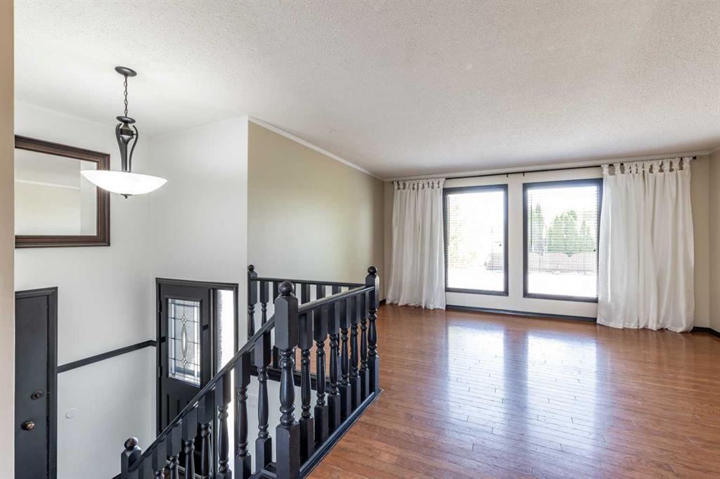 Additional image 5 of 20 Carter Crescent SE, Medicine Hat, AB, T1B2T3