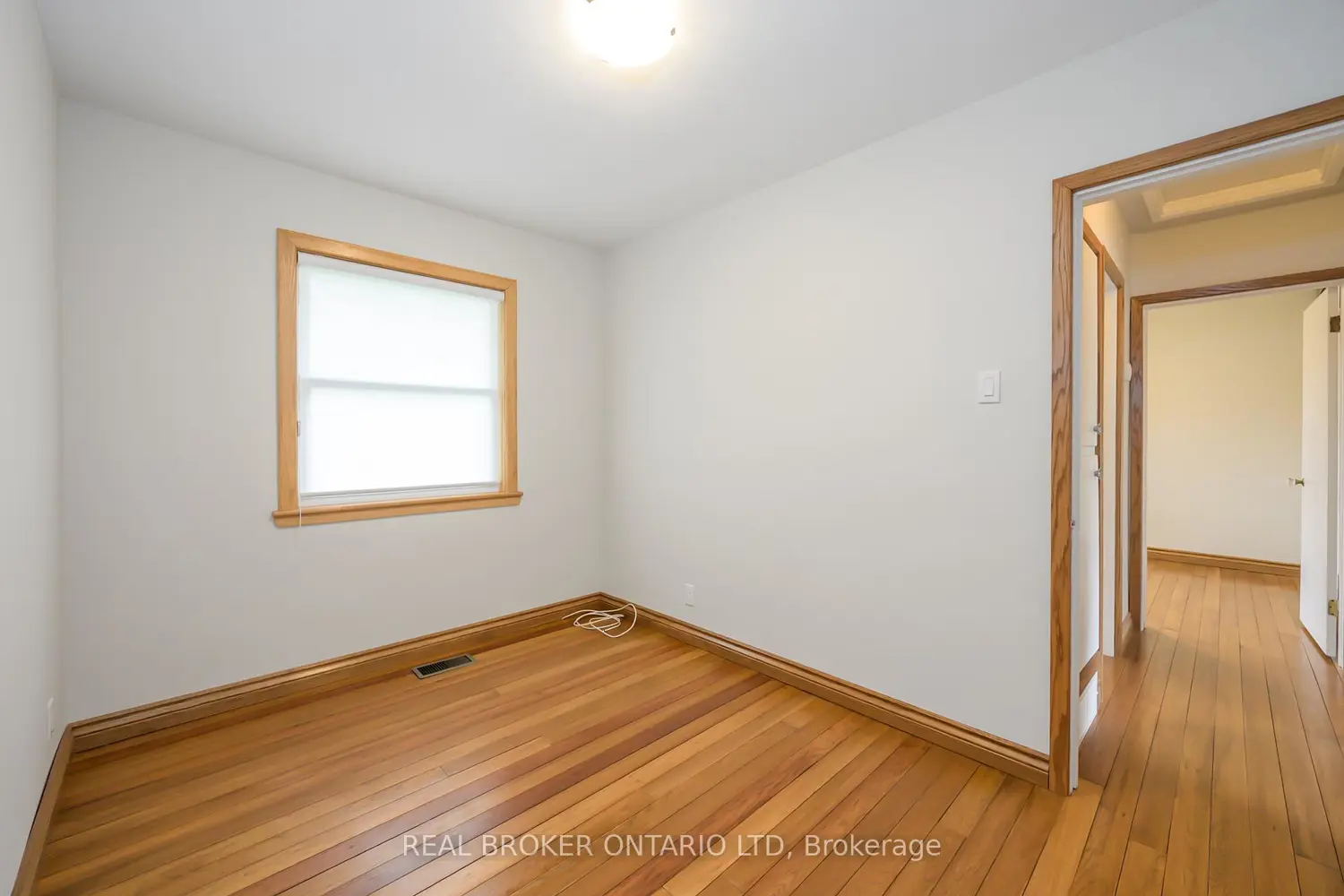 Additional image 8 of 1863 Herbert Avenue