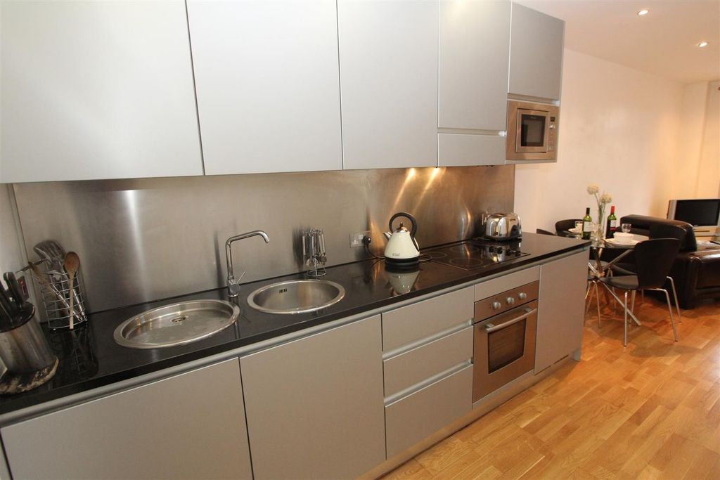 Additional image 4 of 1 bed flat to rentRoberts Wharf West Yorkshire, Leeds LS9
