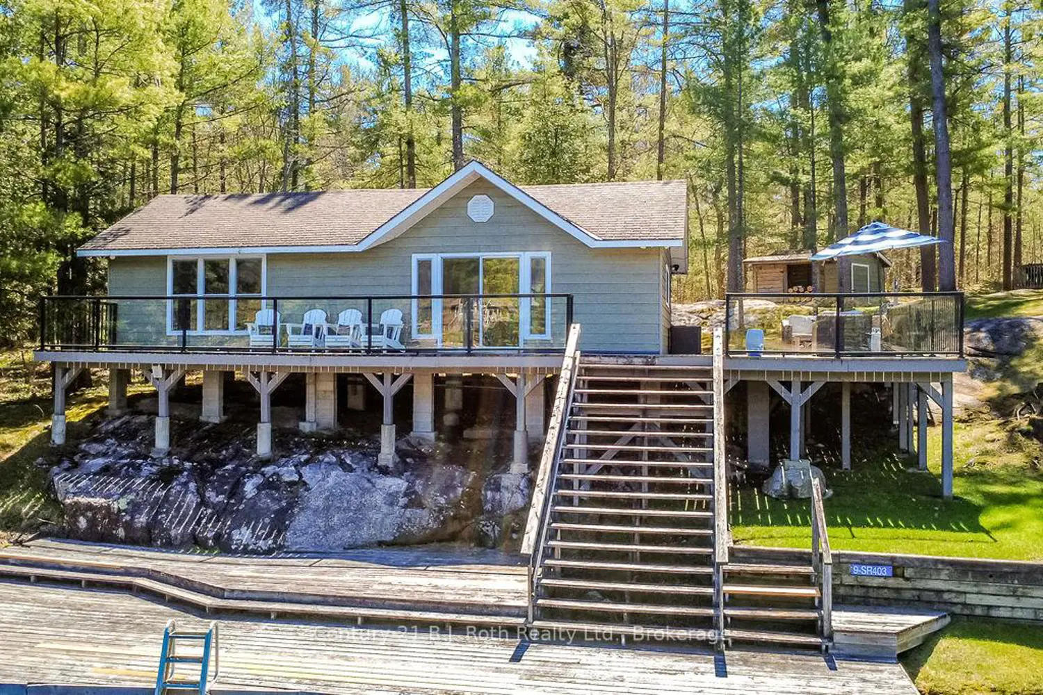 9 Severn River 403