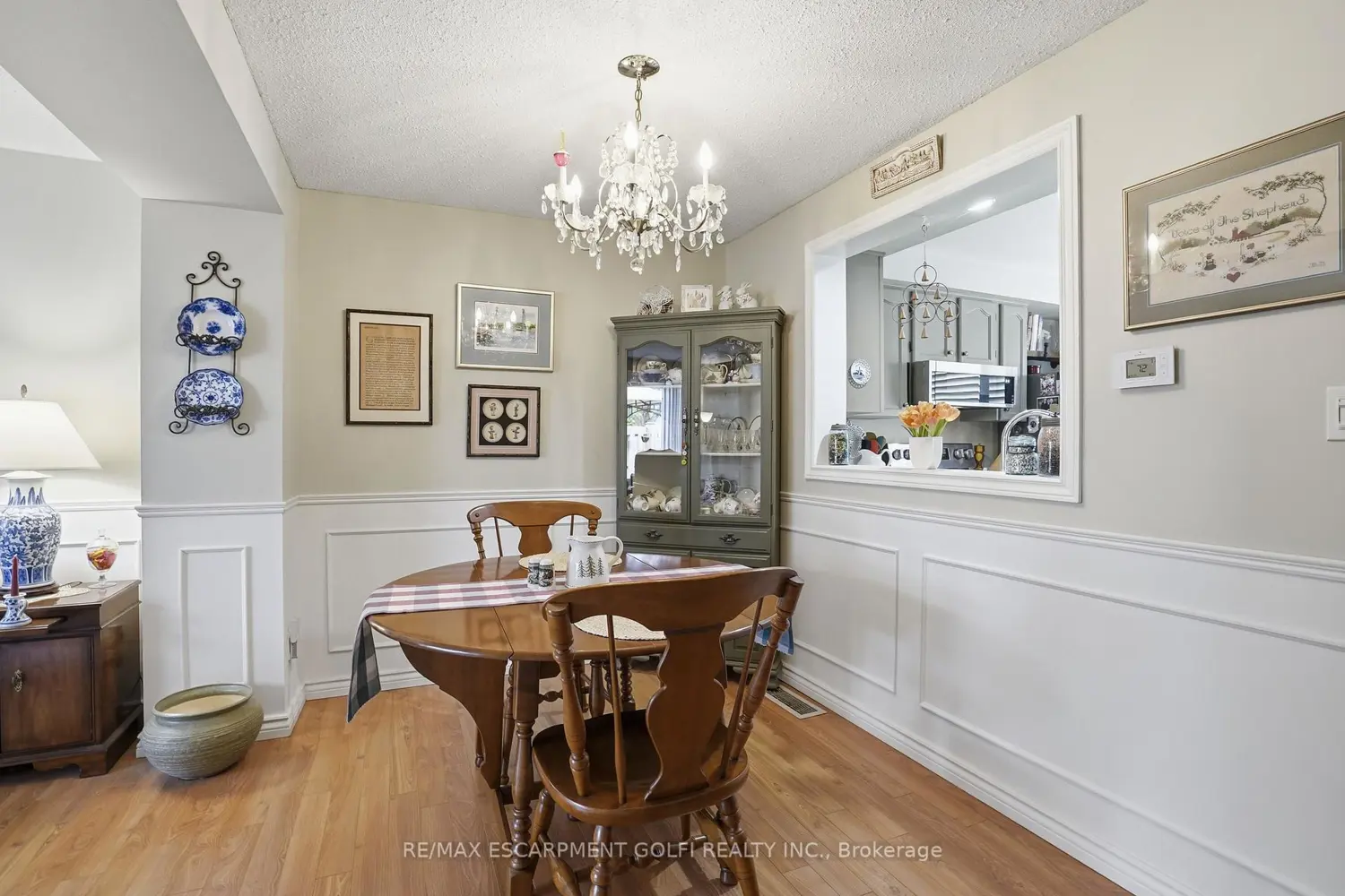 Additional image 7 of 6767 Thoroldsstone Road 97