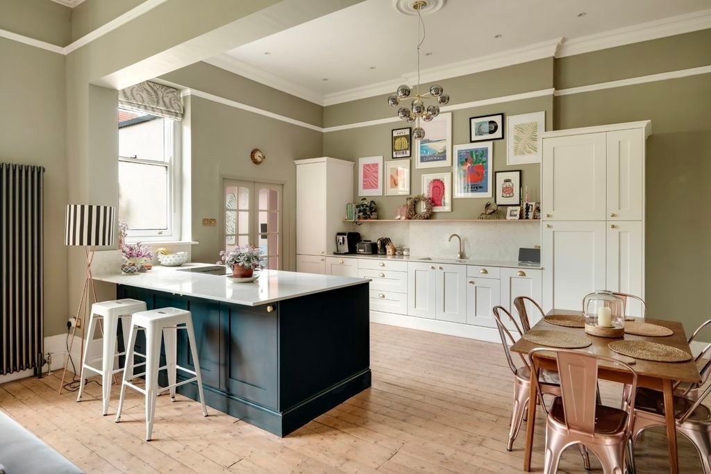 Additional image 9 of 3 bed flat for saleChantry Road, Clifton, Bristol BS8