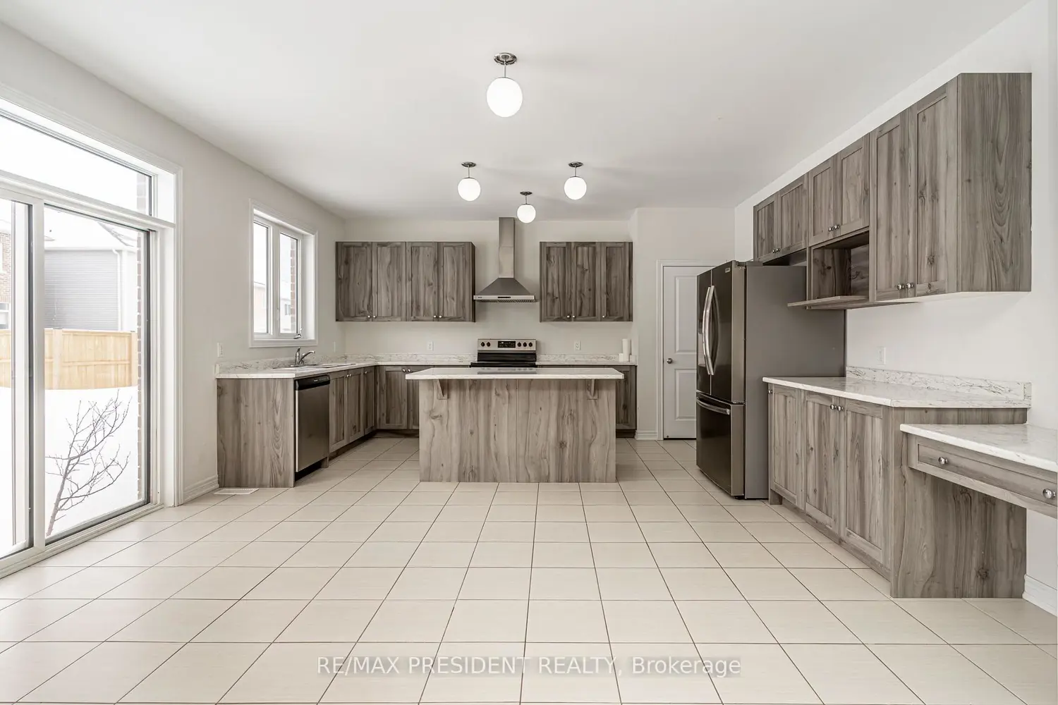 Additional image 6 of 663 Anishinaabe Drive