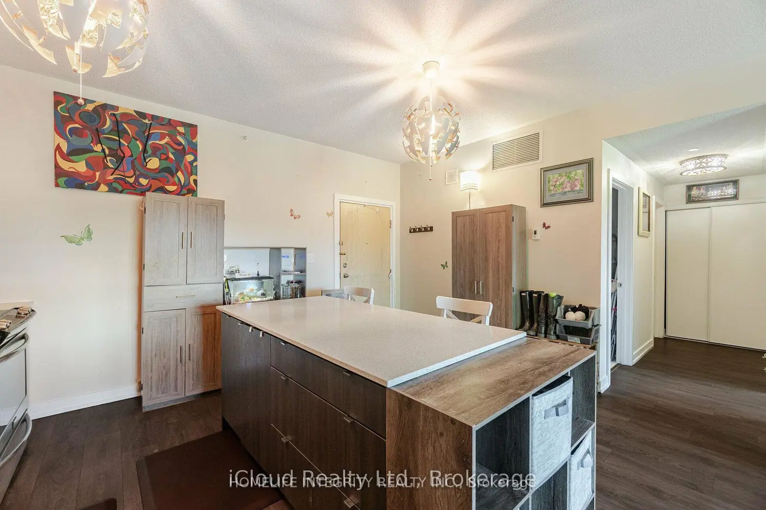 Additional image 7 of 69 Boyne Street 402